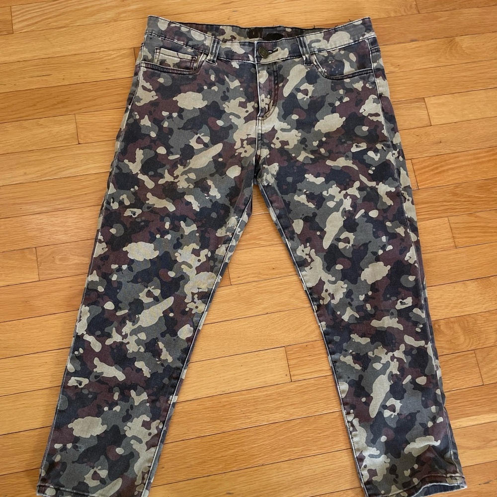 Kut From the Kloth Camouflage Skinny Jeans – Size 12